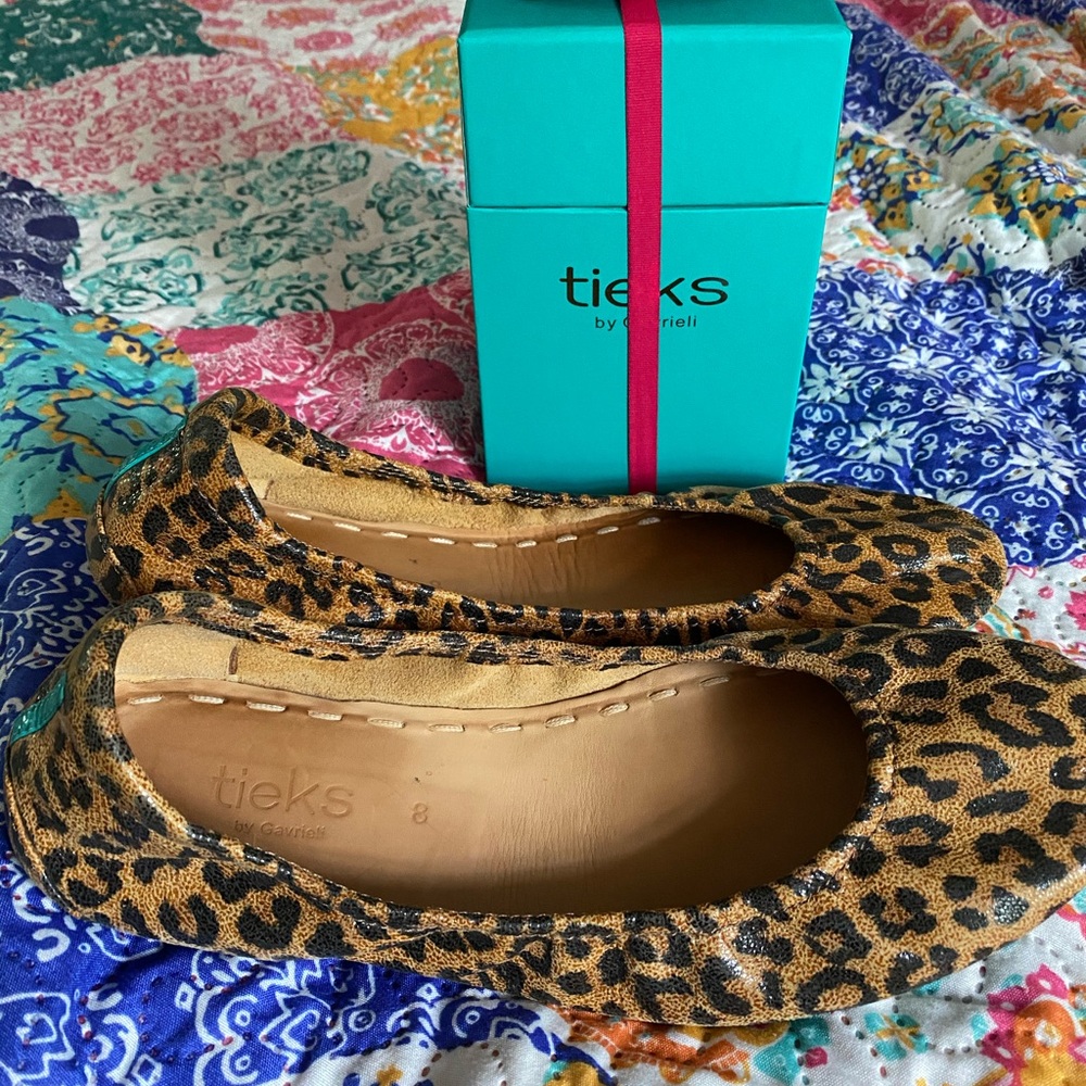 Tieks Leopard print size 8